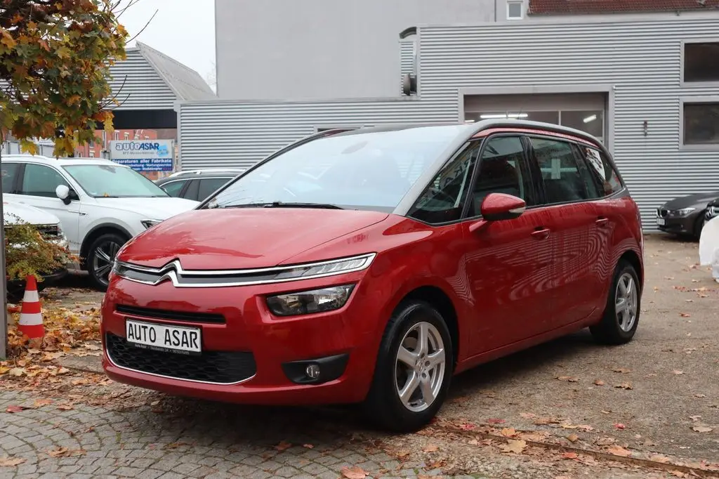 Photo 1 : Citroen C4 2016 Petrol