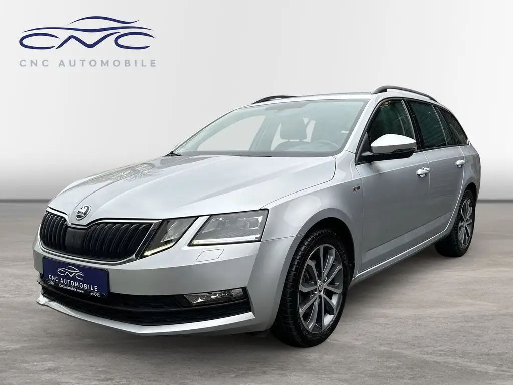 Photo 1 : Skoda Octavia 2019 Petrol