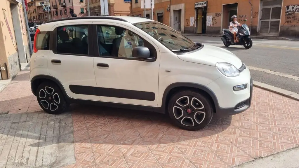 Photo 1 : Fiat Panda 2022 Hybride