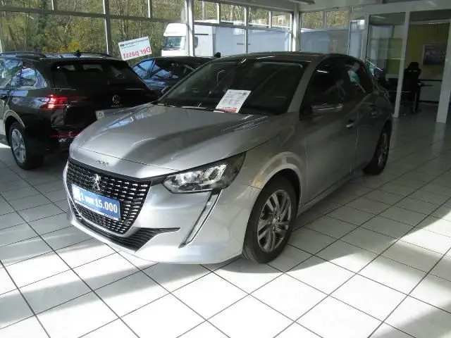 Photo 1 : Peugeot 208 2022 Petrol