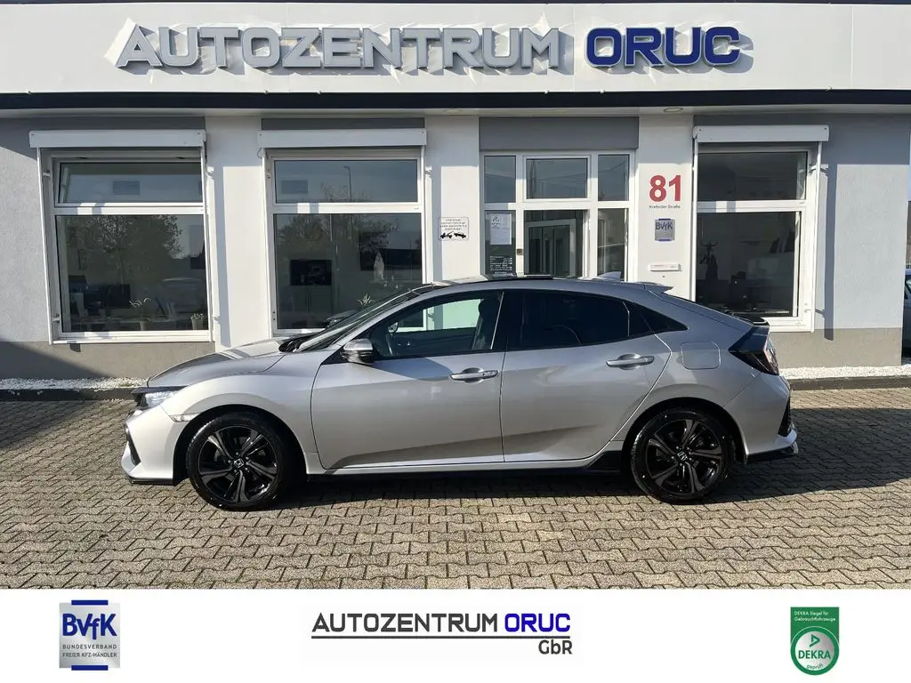 Photo 1 : Honda Civic 2019 Petrol