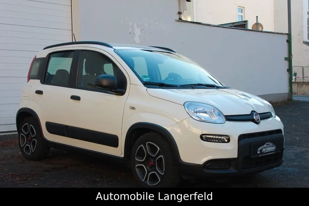 Photo 1 : Fiat Panda 2021 Essence