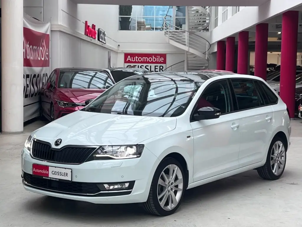 Photo 1 : Skoda Rapid 2018 Essence