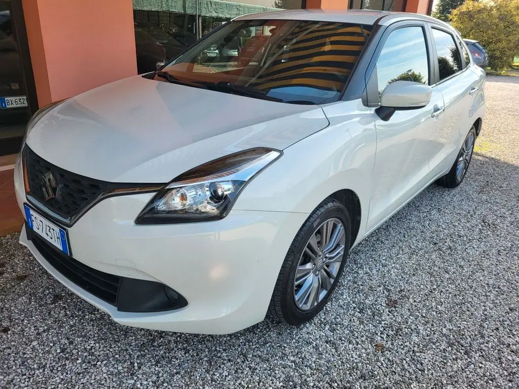 Photo 1 : Suzuki Baleno 2018 Hybride