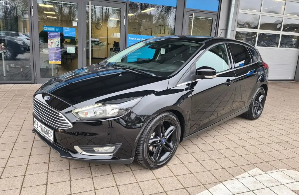 Photo 1 : Ford Focus 2015 Diesel