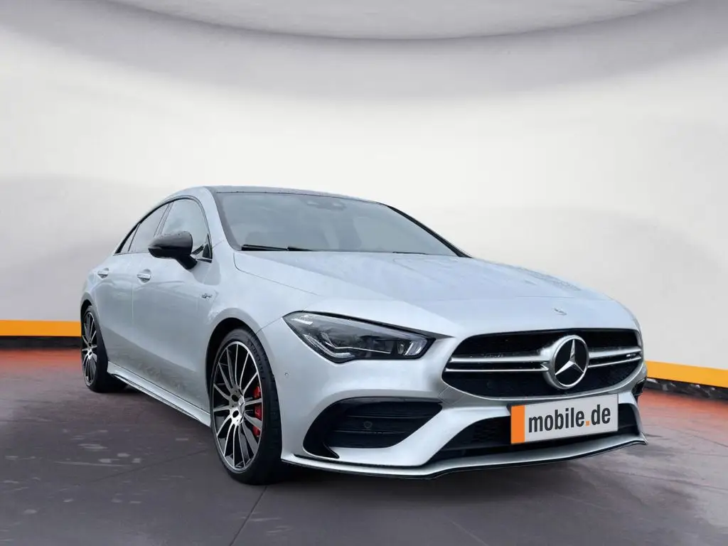 Photo 1 : Mercedes-benz Classe Cla 2021 Petrol