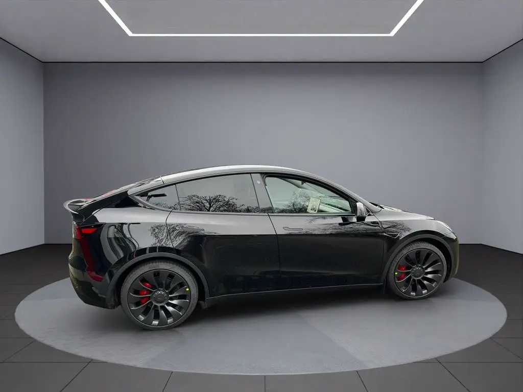 Photo 1 : Tesla Model Y 2022 Not specified