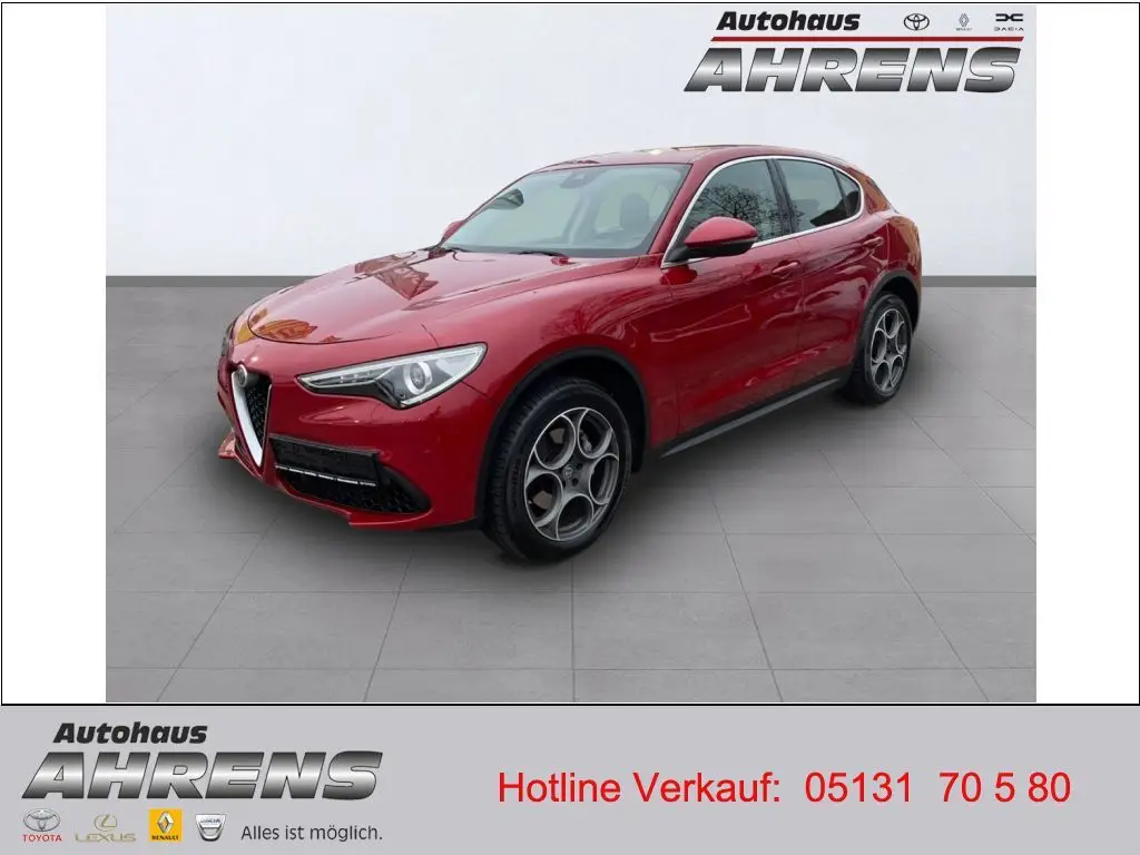 Photo 1 : Alfa Romeo Stelvio 2017 Essence