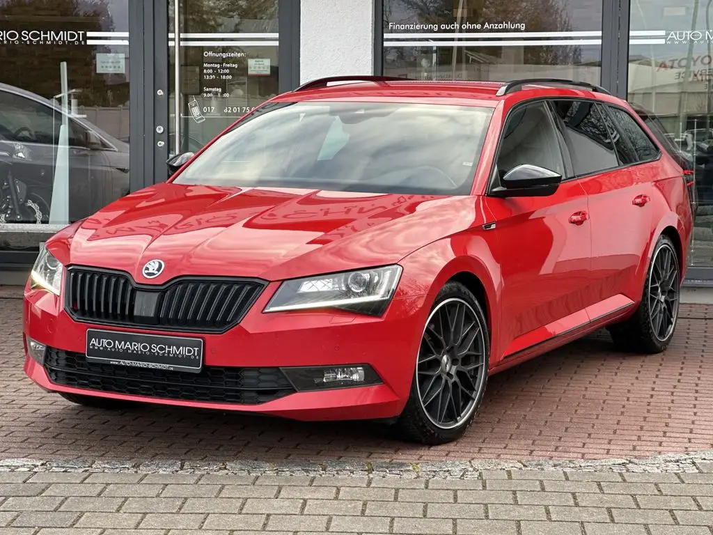 Photo 1 : Skoda Superb 2017 Essence