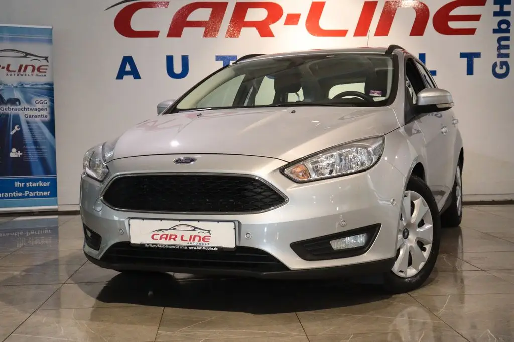 Photo 1 : Ford Focus 2015 Diesel