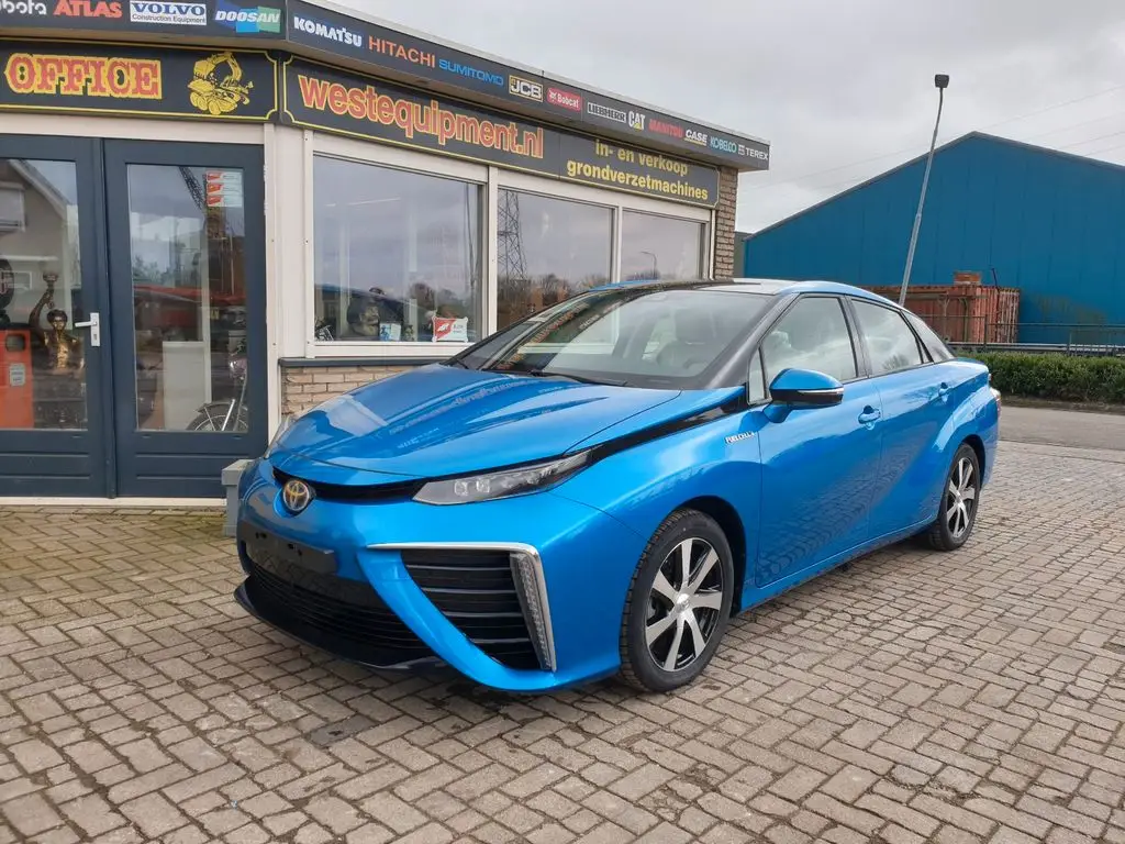 Photo 1 : Toyota Mirai 2017 Non renseigné