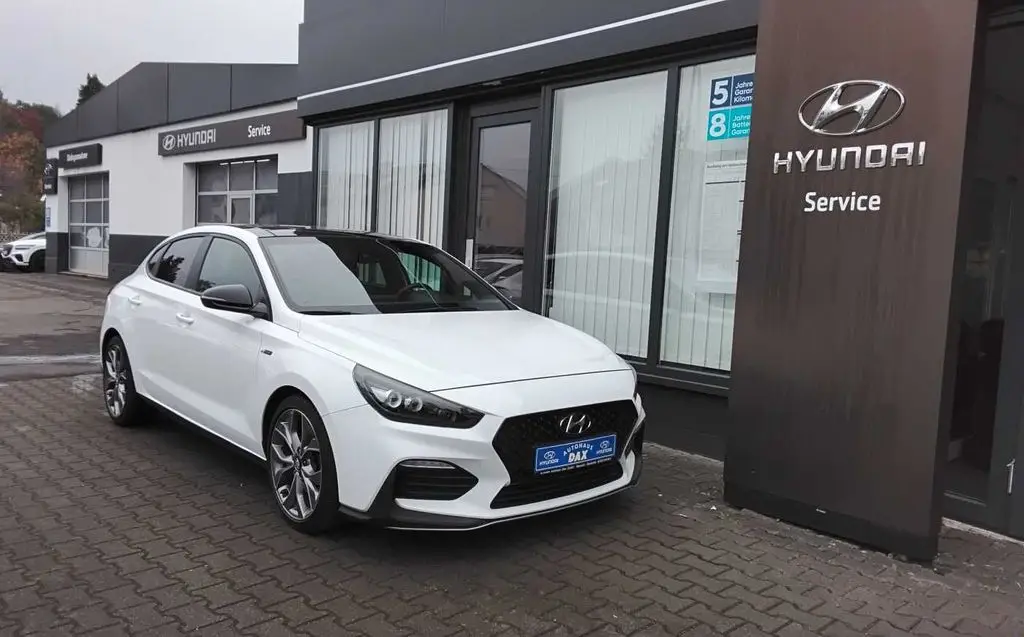 Photo 1 : Hyundai I30 2020 Petrol