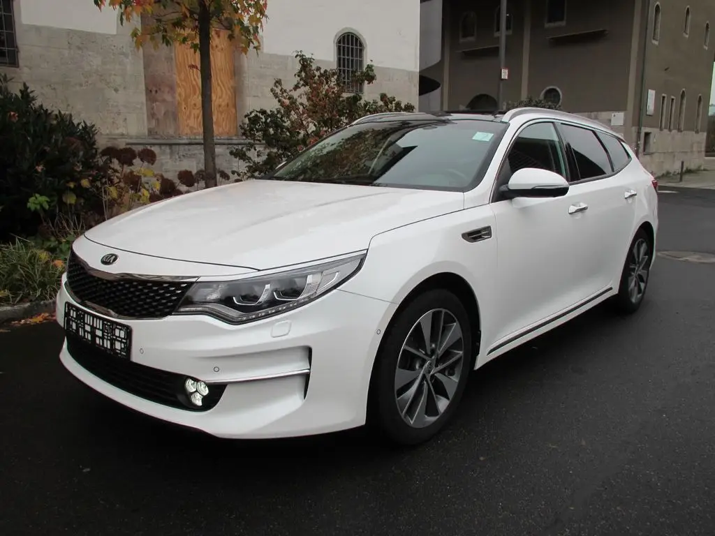 Photo 1 : Kia Optima 2017 Diesel