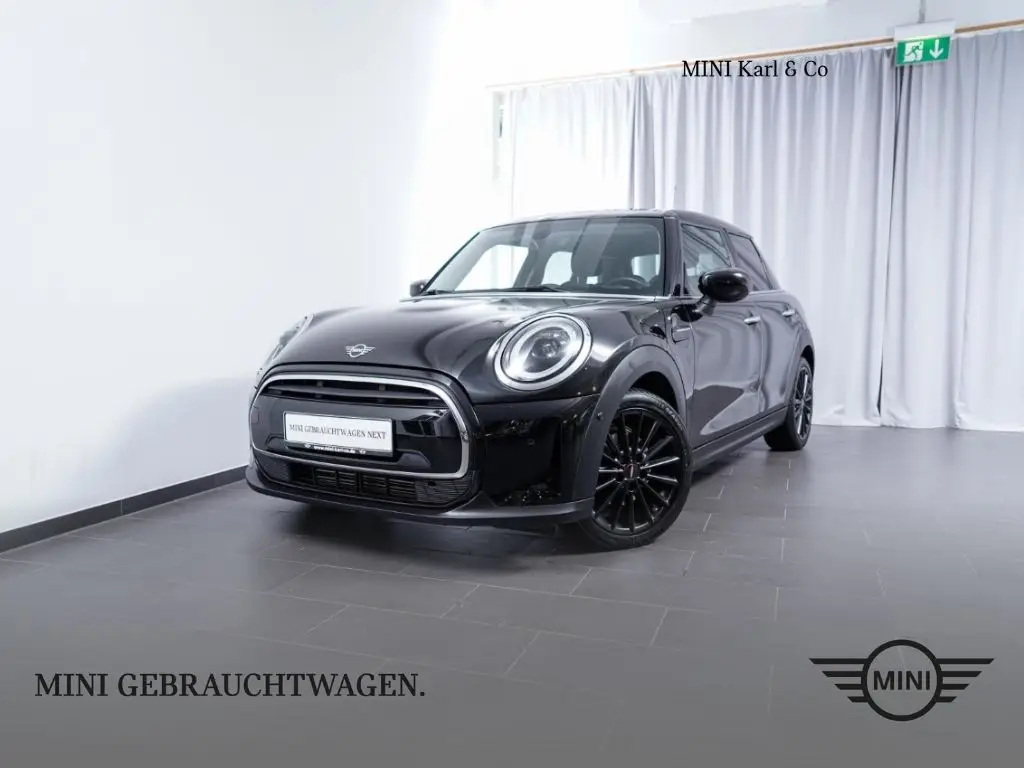 Photo 1 : Mini One 2021 Petrol