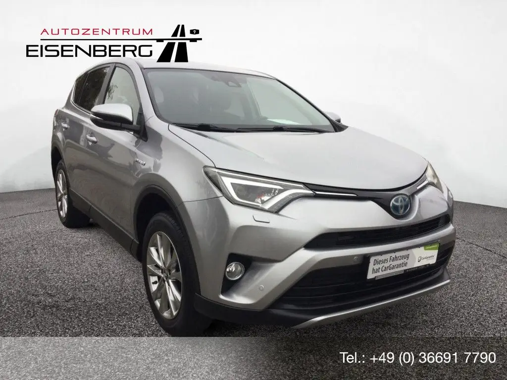 Photo 1 : Toyota Rav4 2017 Hybride