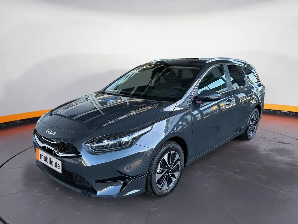 Photo 1 : Kia Ceed 2024 Essence