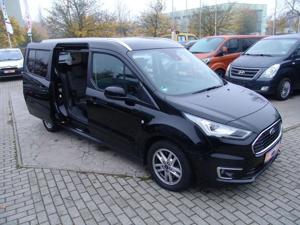 Photo 1 : Ford Grand Tourneo 2019 Diesel