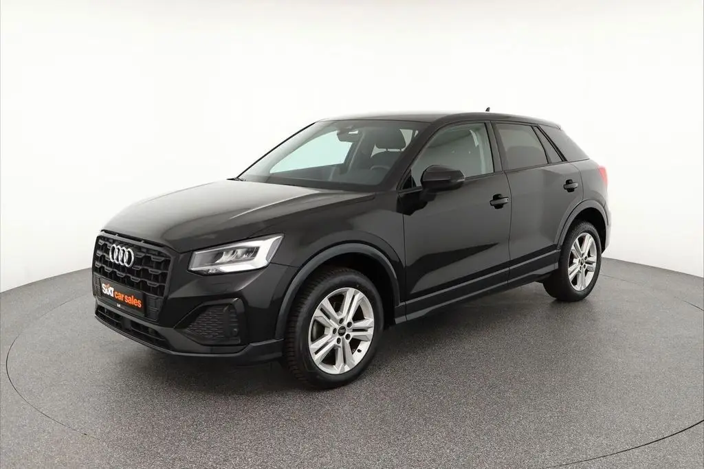 Photo 1 : Audi Q2 2022 Petrol