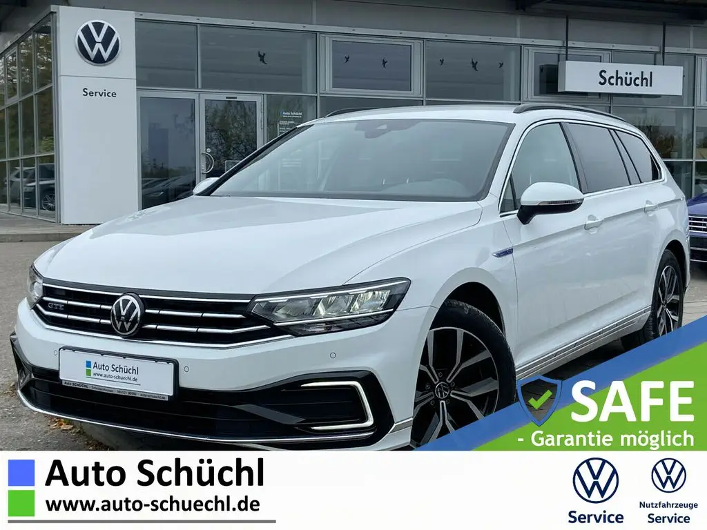 Photo 1 : Volkswagen Passat 2021 Hybride