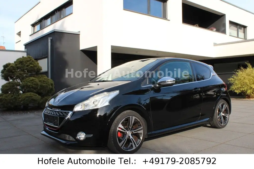 Photo 1 : Peugeot 208 2015 Petrol