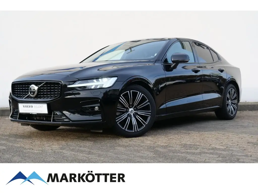 Photo 1 : Volvo S60 2024 Petrol