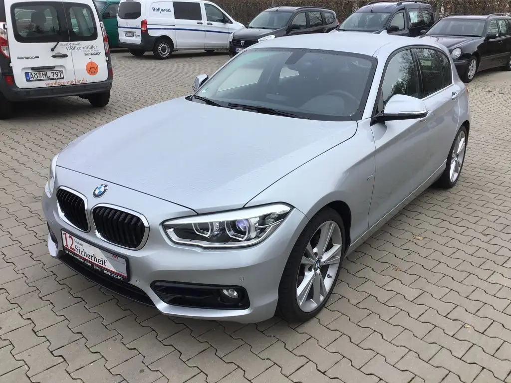 Photo 1 : Bmw Serie 1 2016 Petrol