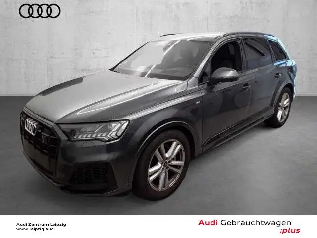 Photo 1 : Audi Q7 2021 Hybrid