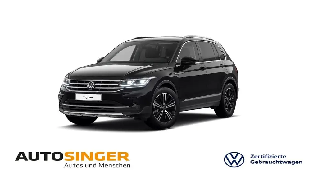 Photo 1 : Volkswagen Tiguan 2023 Essence