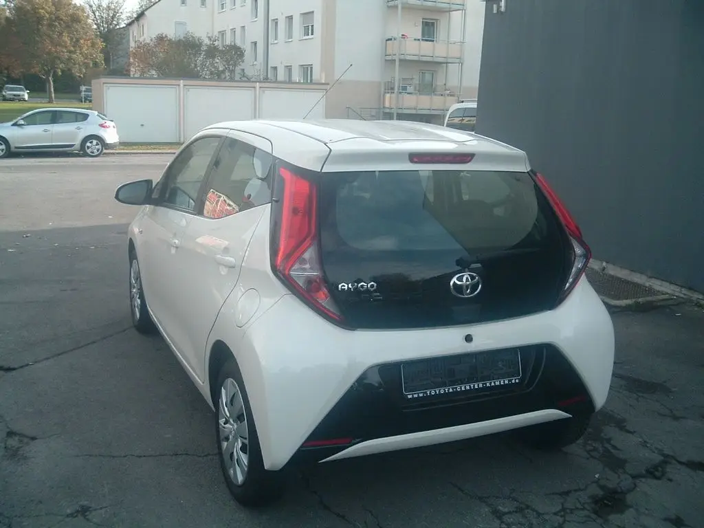 Photo 1 : Toyota Aygo X 2019 Petrol