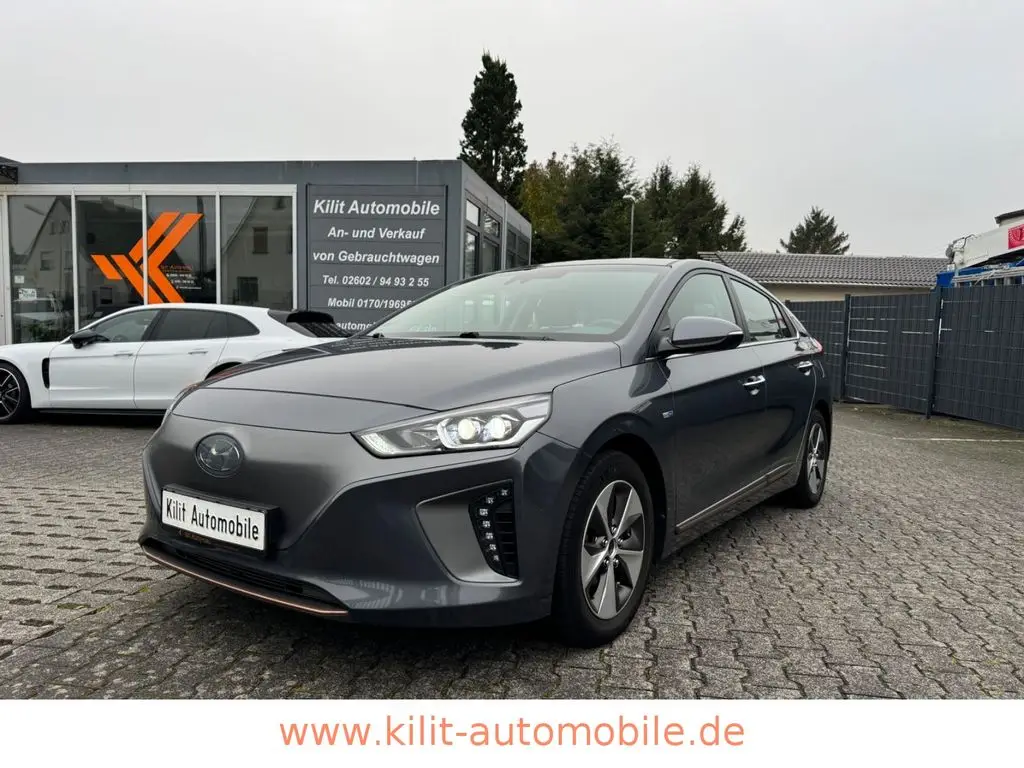 Photo 1 : Hyundai Ioniq 2019 Non renseigné