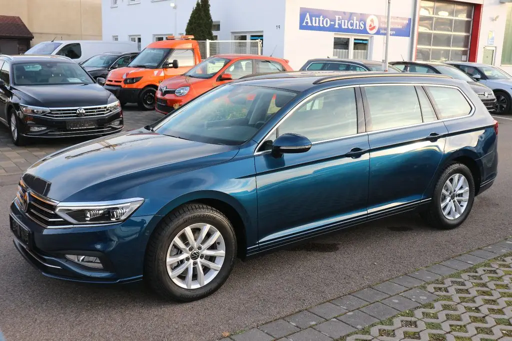 Photo 1 : Volkswagen Passat 2023 Diesel