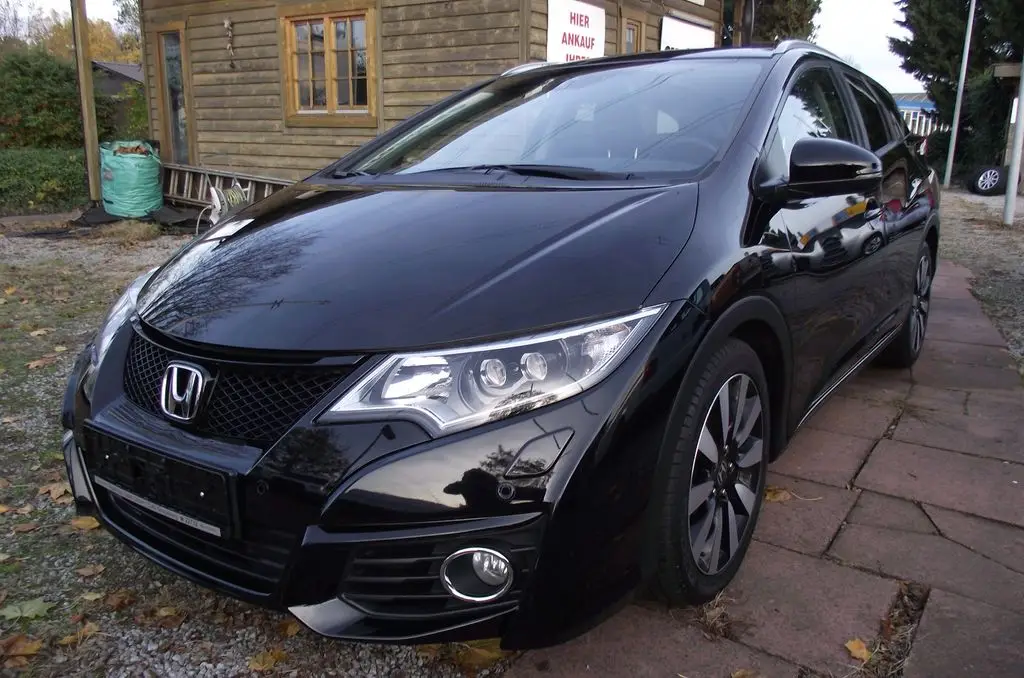 Photo 1 : Honda Civic 2016 Diesel