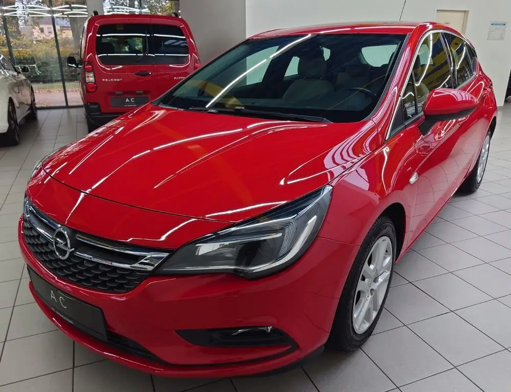 Photo 1 : Opel Astra 2015 Diesel