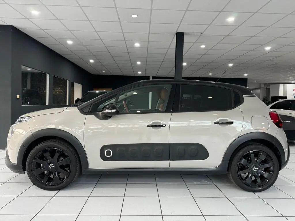 Photo 1 : Citroen C3 2018 Petrol