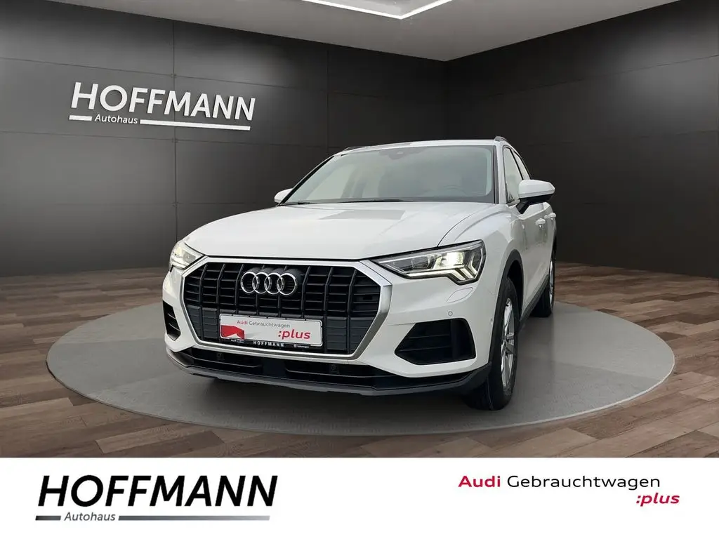 Photo 1 : Audi Q3 2019 Petrol