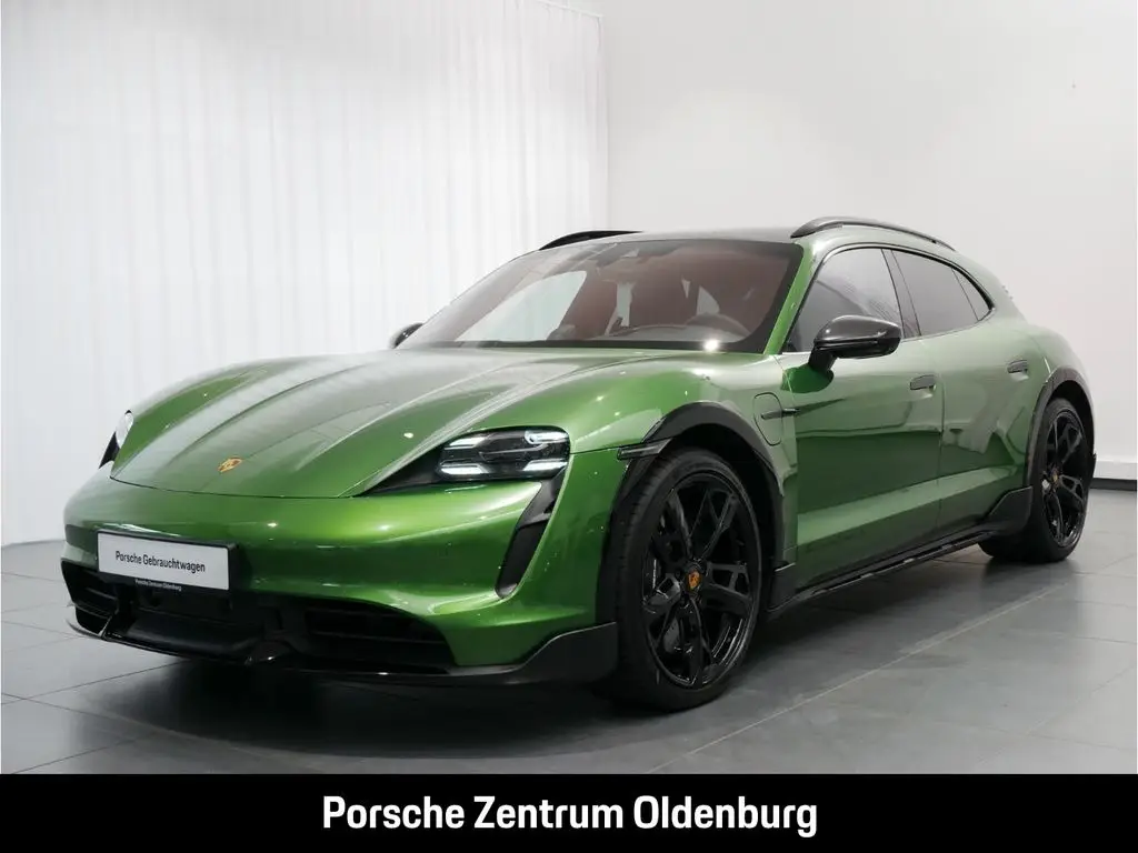 Photo 1 : Porsche Taycan 2022 Not specified