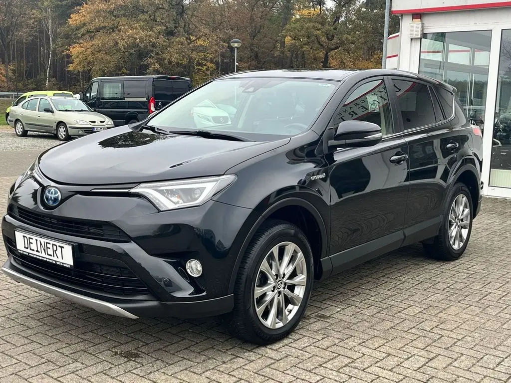 Photo 1 : Toyota Rav4 2016 Hybride