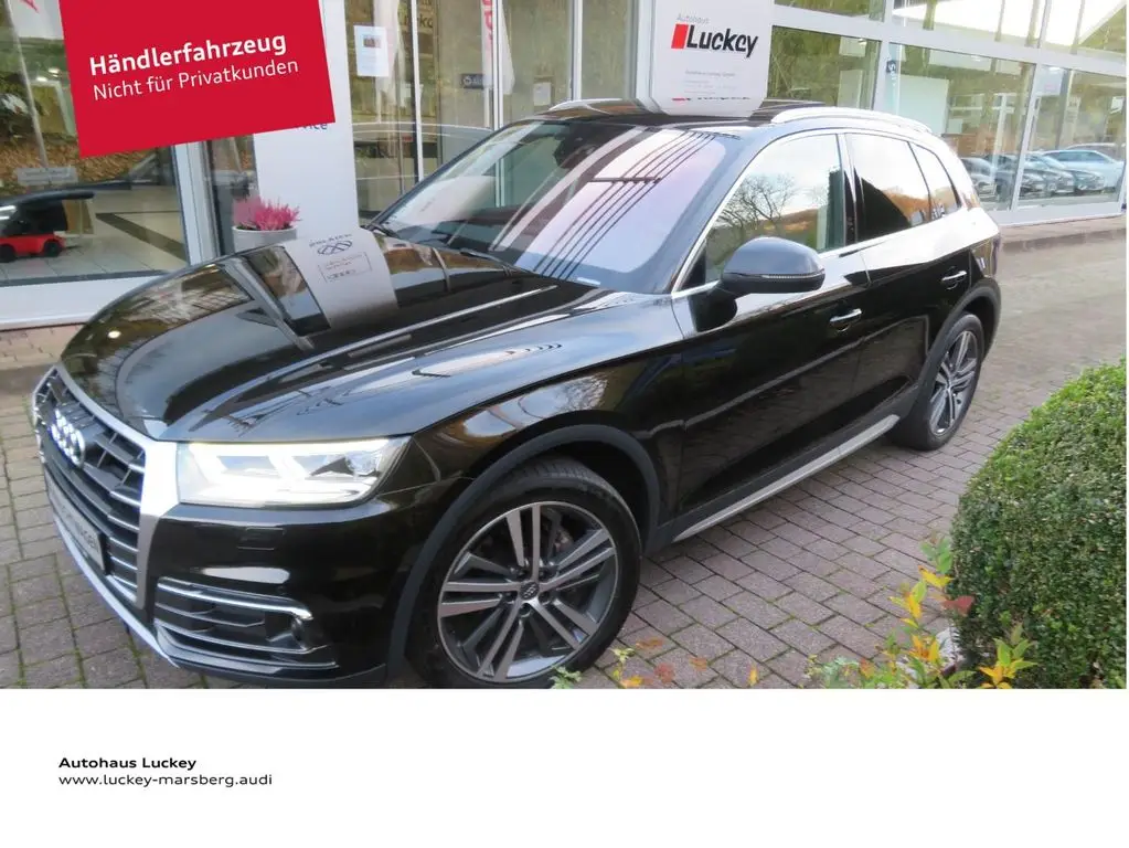 Photo 1 : Audi Q5 2017 Diesel