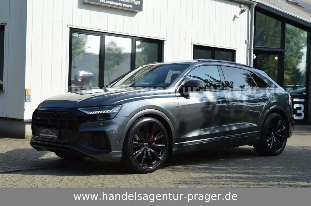 Photo 1 : Audi Q8 2022 Diesel