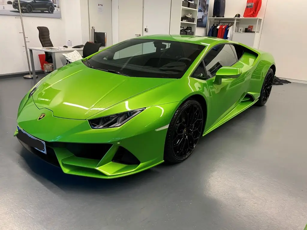 Photo 1 : Lamborghini Huracan 2022 Petrol