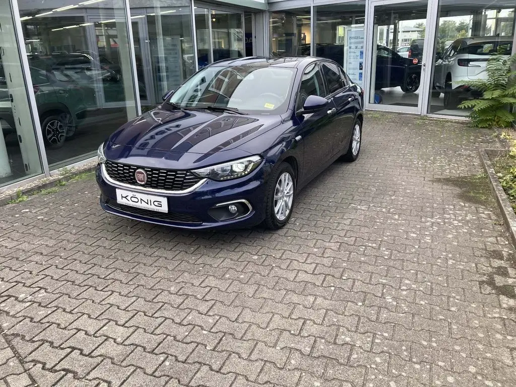 Photo 1 : Fiat Tipo 2019 Petrol