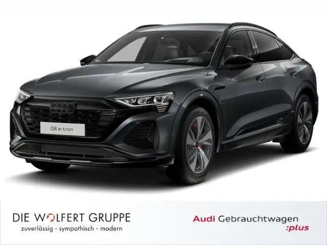 Photo 1 : Audi Q8 2023 Non renseigné