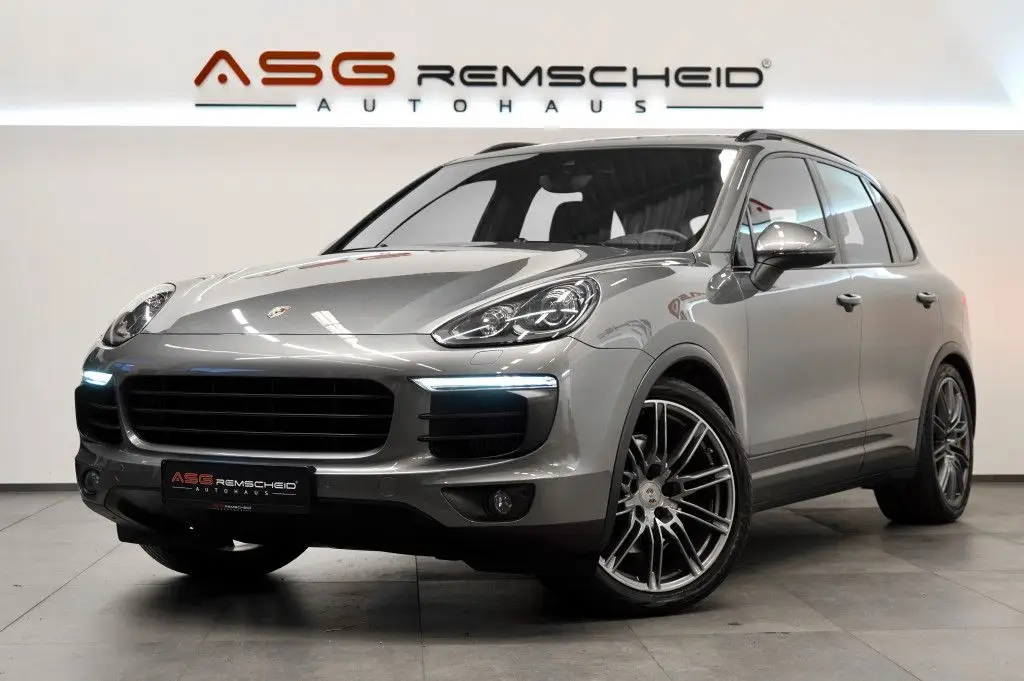 Photo 1 : Porsche Cayenne 2016 Diesel