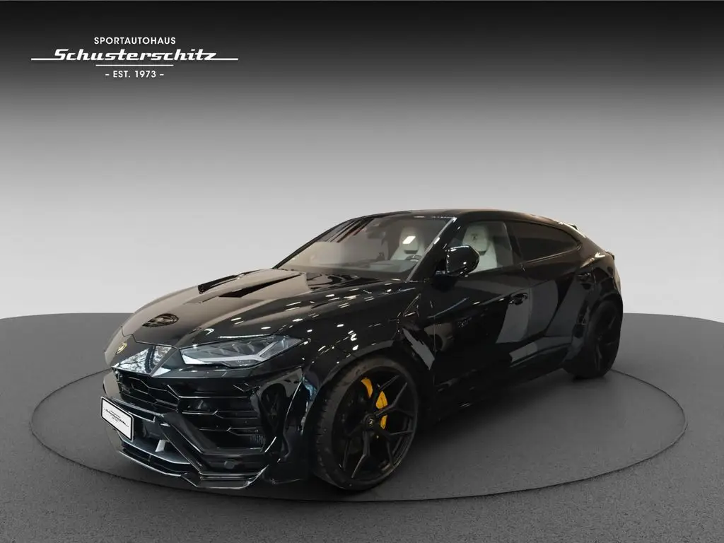 Photo 1 : Lamborghini Urus 2019 Petrol