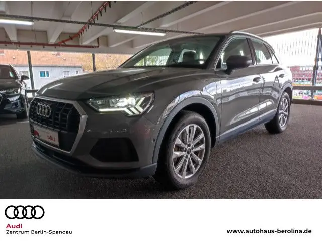 Photo 1 : Audi Q3 2021 Hybrid