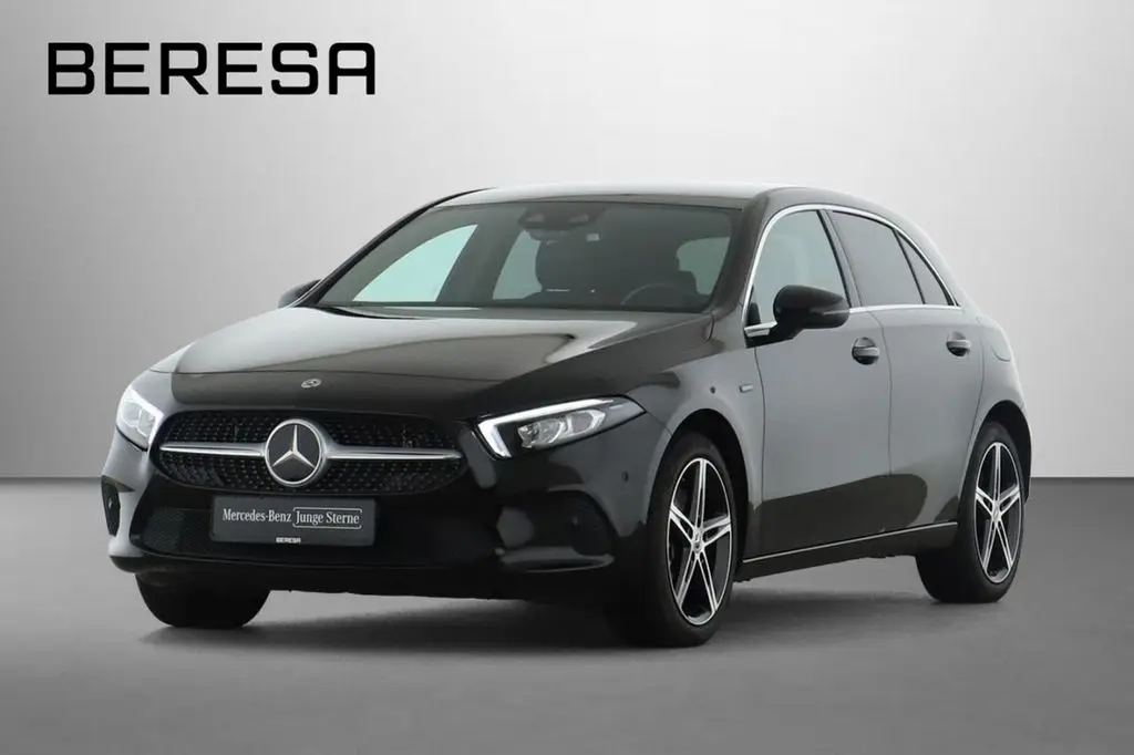 Photo 1 : Mercedes-benz Classe A 2020 Hybride