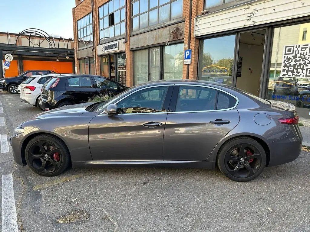 Photo 1 : Alfa Romeo Giulia 2019 Diesel