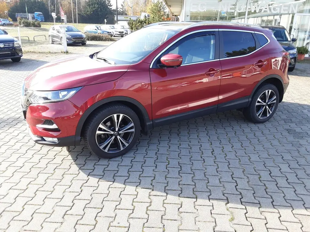 Photo 1 : Nissan Qashqai 2019 Petrol