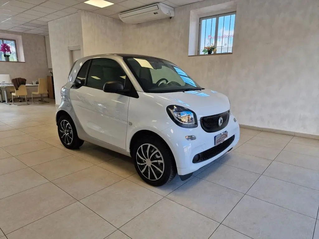 Photo 1 : Smart Fortwo 2016 Essence