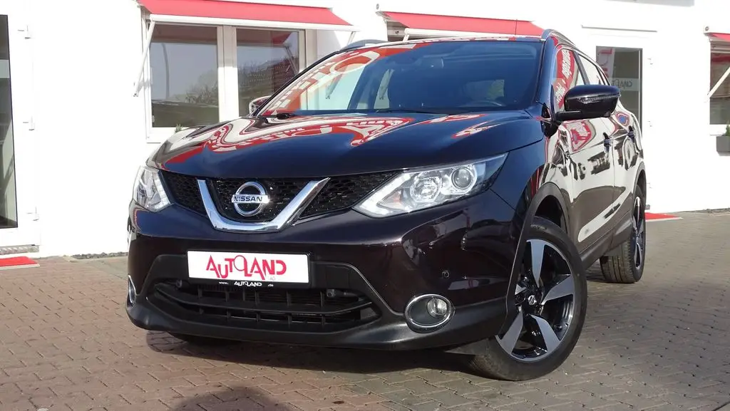 Photo 1 : Nissan Qashqai 2017 Petrol